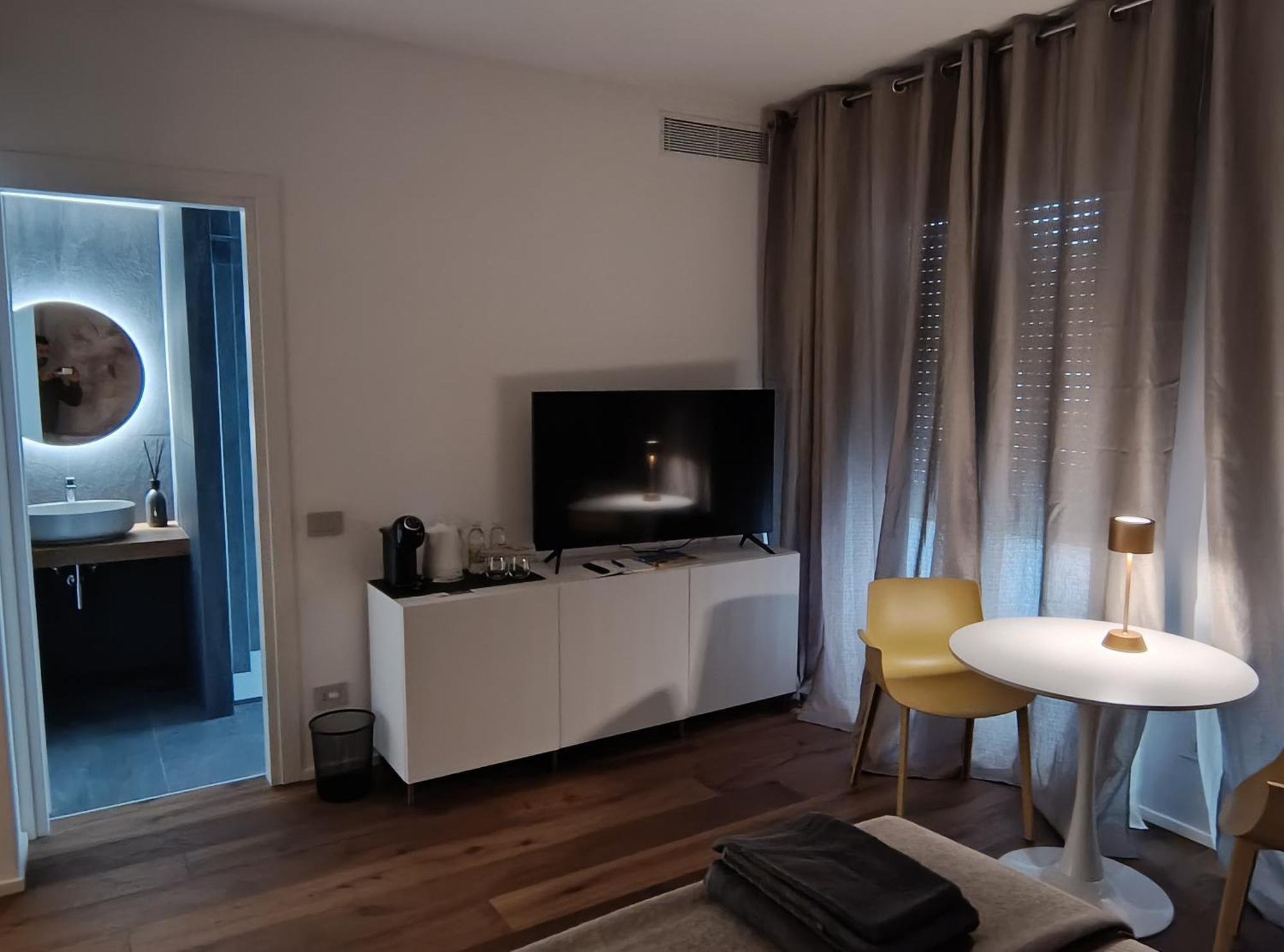 Residenze Simari Luxury Apartment ปาโดวา ภายนอก รูปภาพ