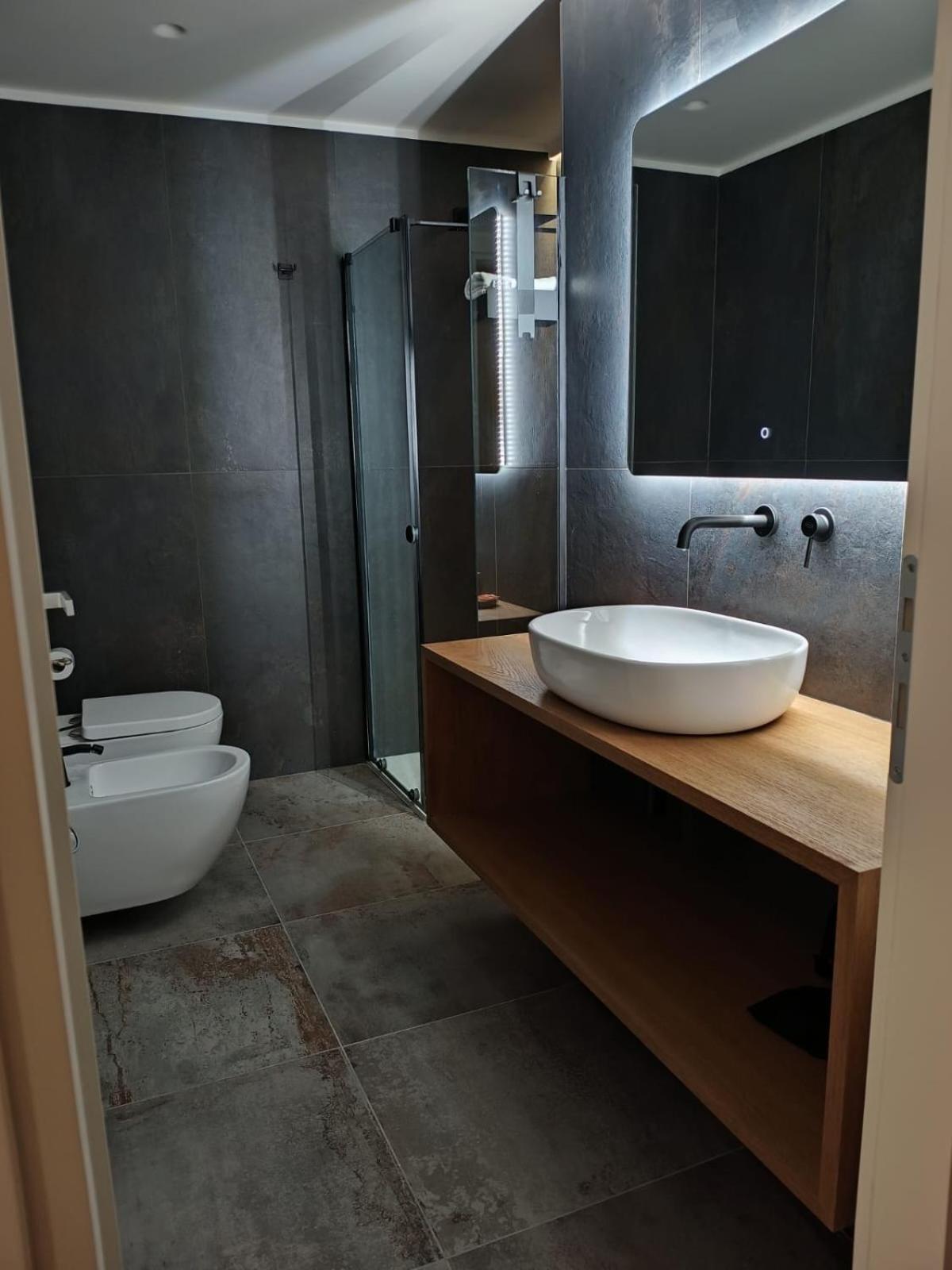 Residenze Simari Luxury Apartment ปาโดวา ภายนอก รูปภาพ